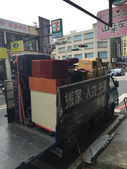 台南 詩嫚特 青年店搬遷